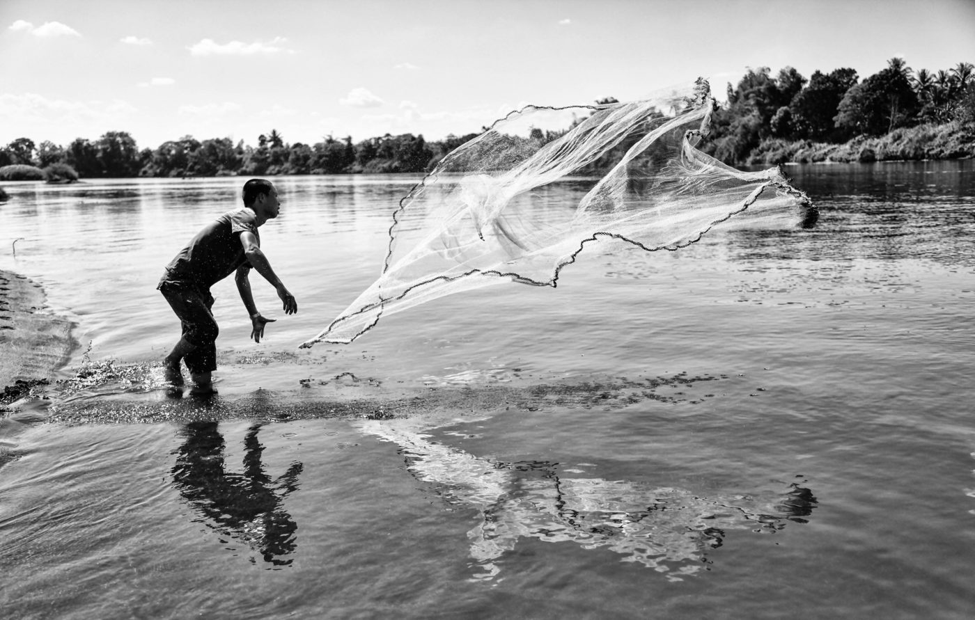 8 Tips for Determining the Right Type of Fishing Net You Need