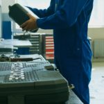 How to Avoid Common Mistakes When Buying Engine Oil